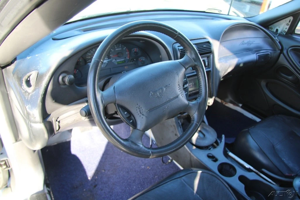 2004 Ford SN95 Mustang - Image 13 of 21