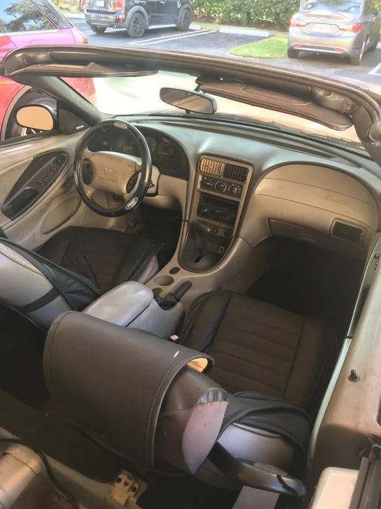 2004 Ford SN95 Mustang - Image 9 of 14
