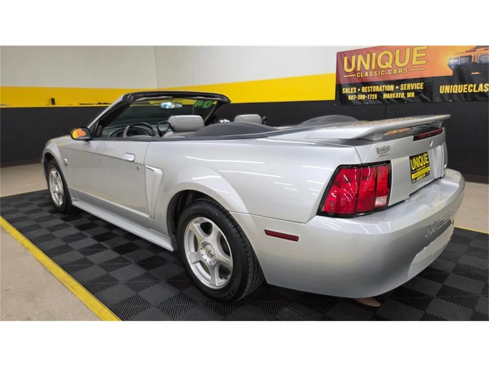 2004 Ford SN95 Mustang - Image 6 of 31