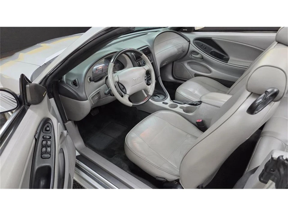 2004 Ford SN95 Mustang - Image 8 of 31