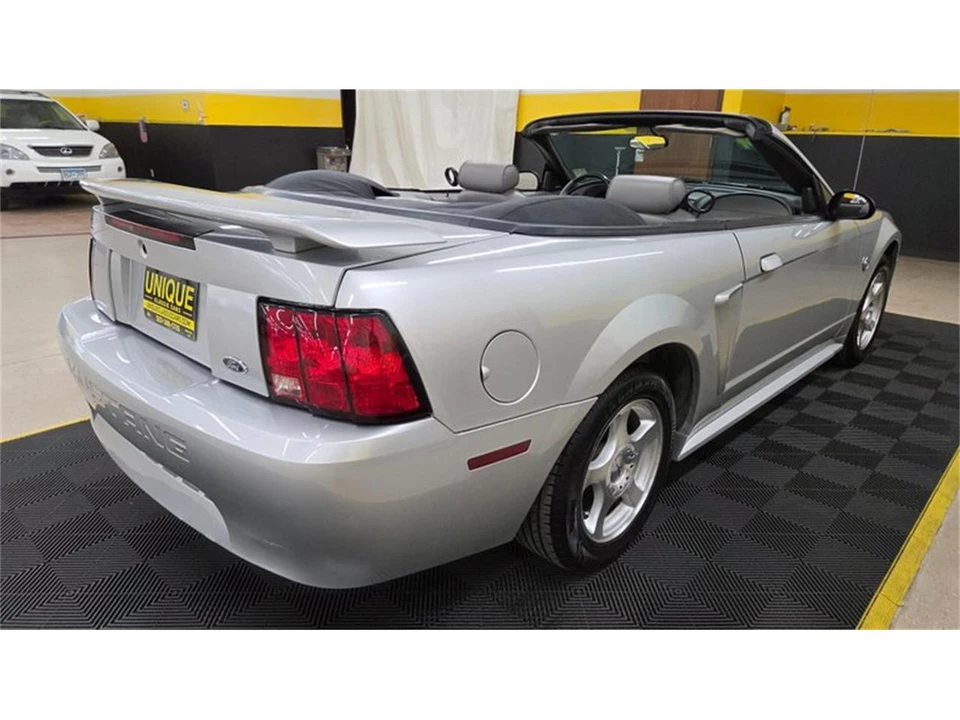 2004 Ford SN95 Mustang - Image 4 of 31