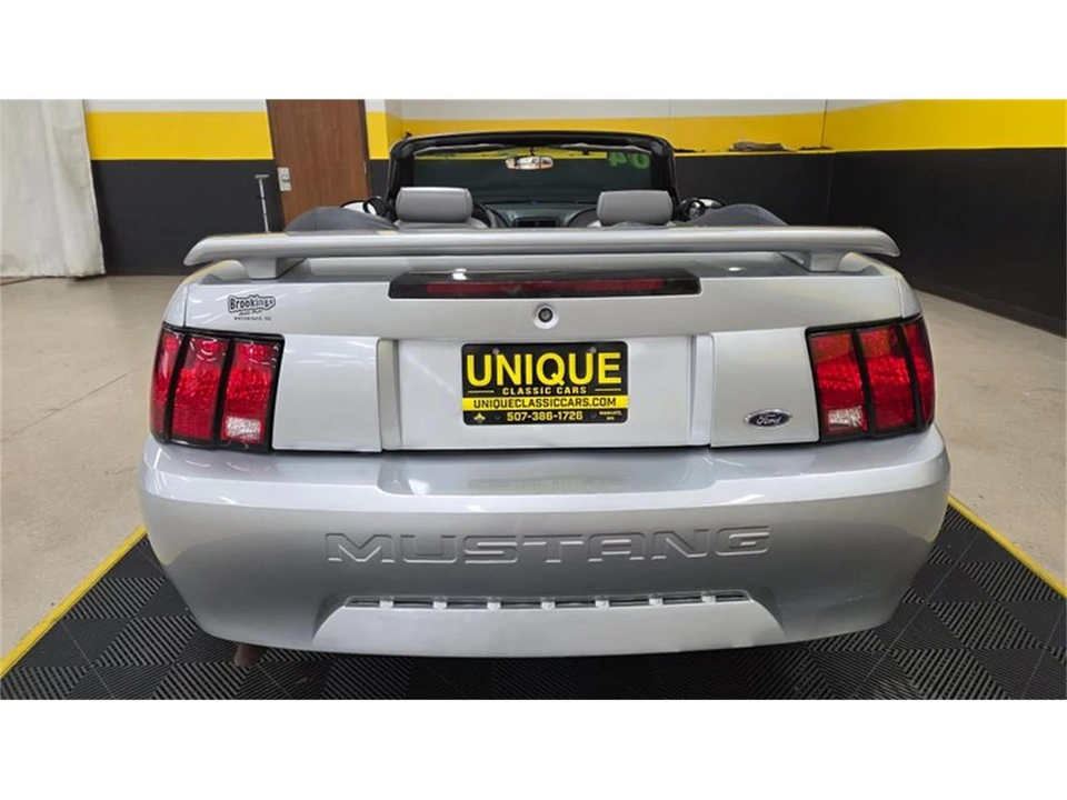 2004 Ford SN95 Mustang - Image 5 of 31