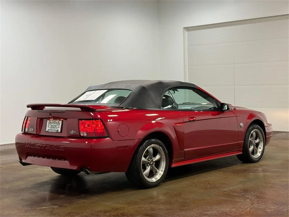 2004 Ford SN95 Mustang - Image 5 of 31
