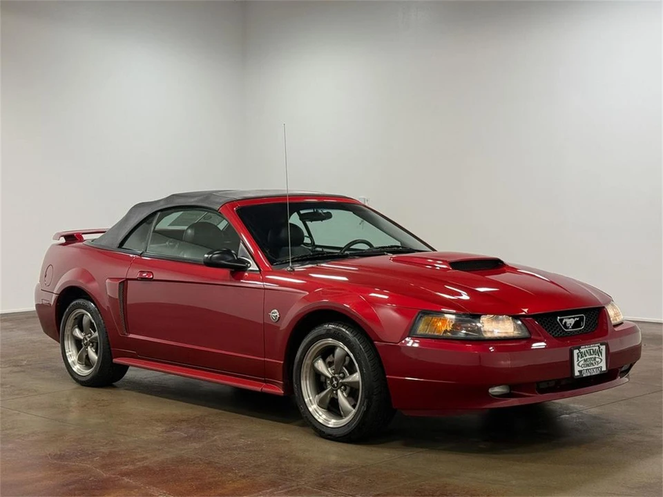 2004 Ford SN95 Mustang - Image 4 of 31