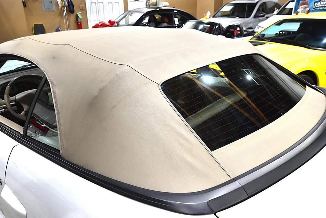 2004 Ford SN95 Mustang - Image 14 of 21