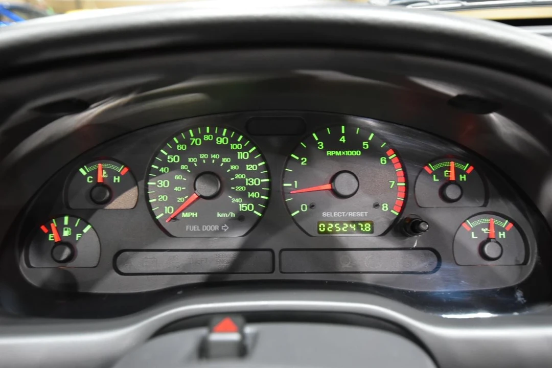 2004 Ford SN95 Mustang - Image 22 of 31