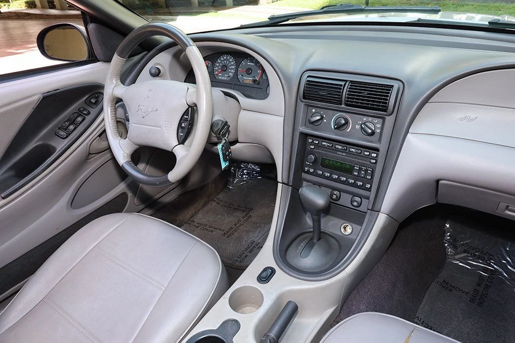2004 Ford SN95 Mustang - Image 9 of 12