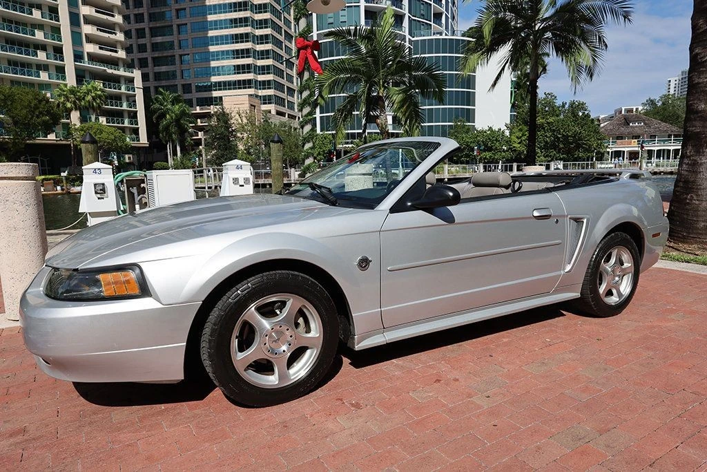 2004 Ford SN95 Mustang - Image 16 of 21