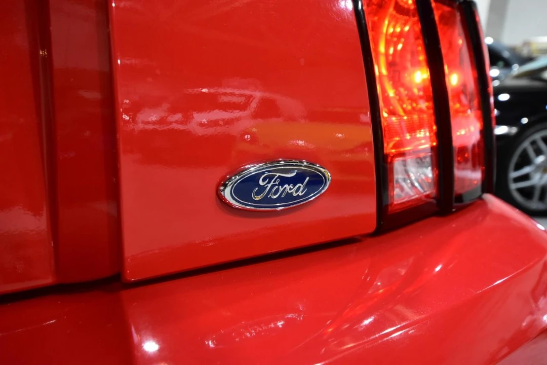 2004 Ford SN95 Mustang - Image 10 of 31