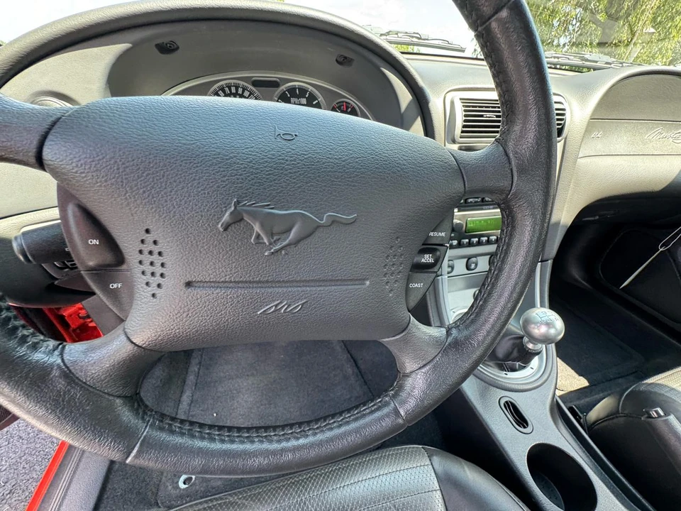 2004 Ford SN95 Mustang - Image 13 of 31