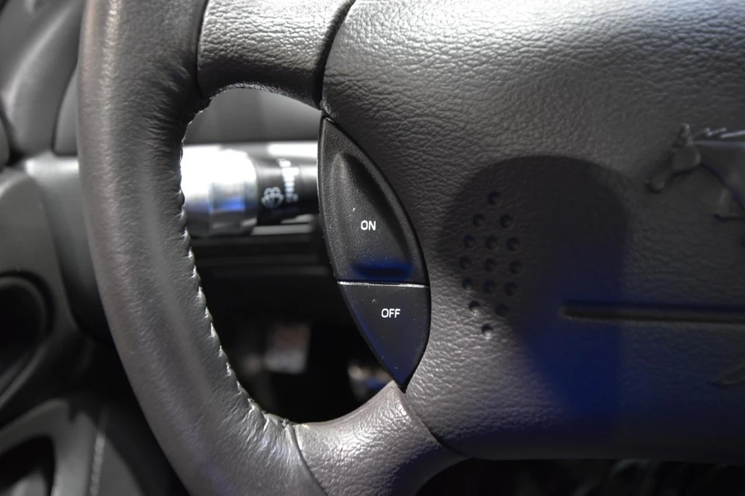 2004 Ford SN95 Mustang - Image 20 of 31