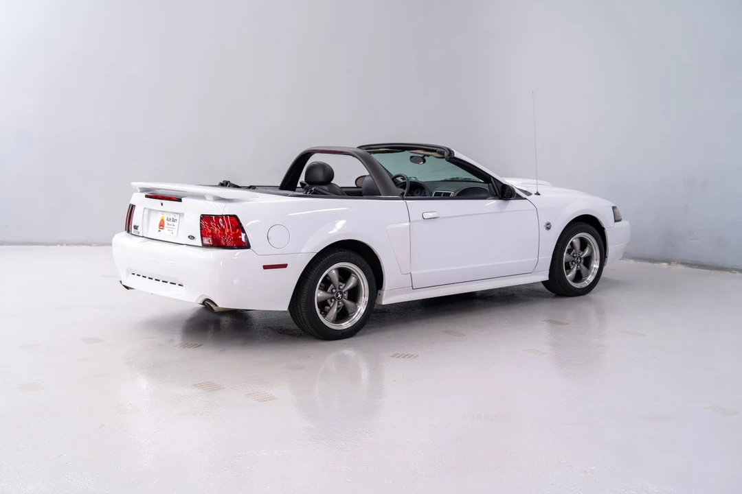 2004 Ford SN95 Mustang - Image 3 of 25