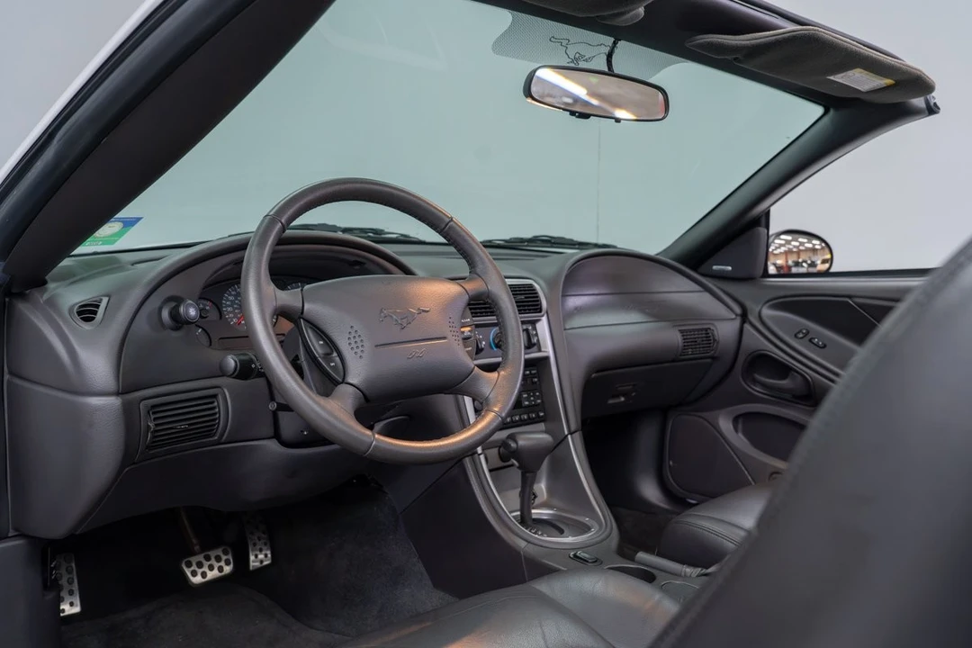 2004 Ford SN95 Mustang - Image 7 of 25