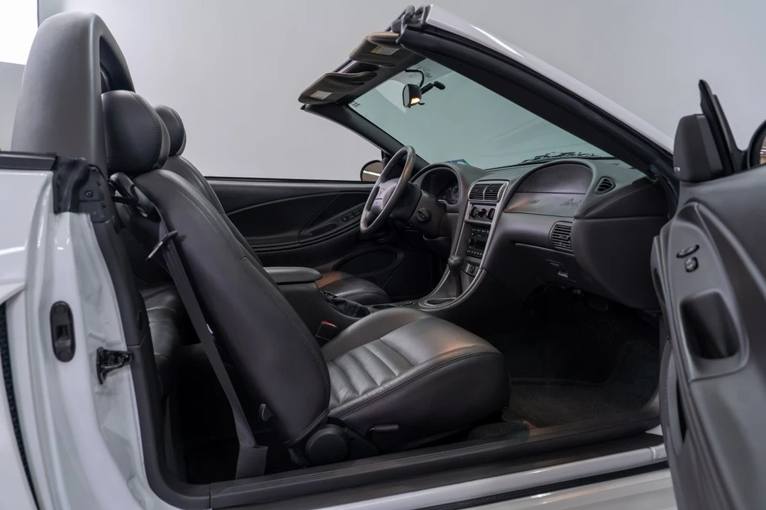 2004 Ford SN95 Mustang - Image 23 of 31