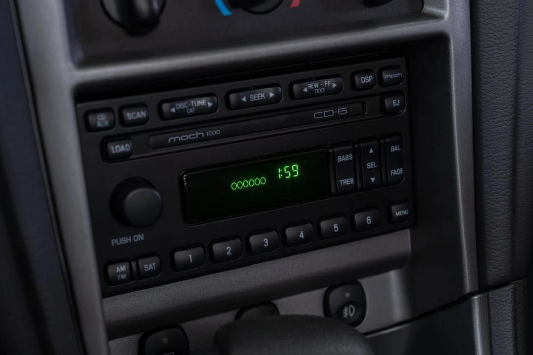 2004 Ford SN95 Mustang - Image 9 of 25