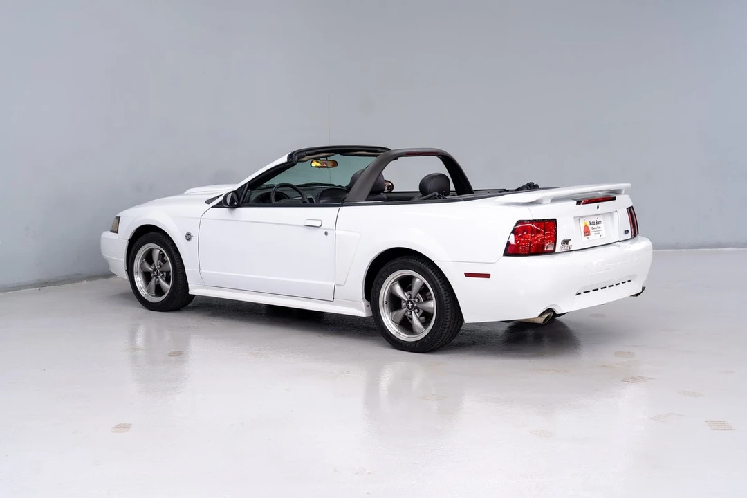 2004 Ford SN95 Mustang - Image 4 of 31