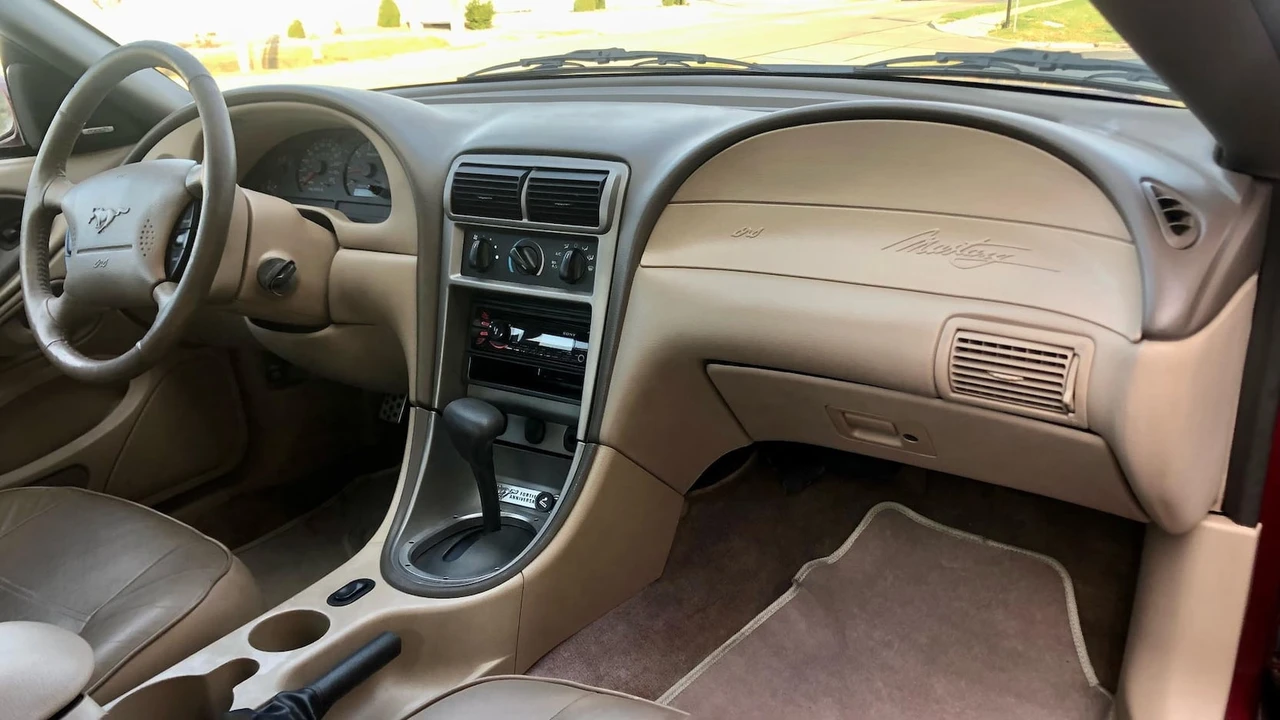 2004 Ford SN95 Mustang - Image 6 of 17