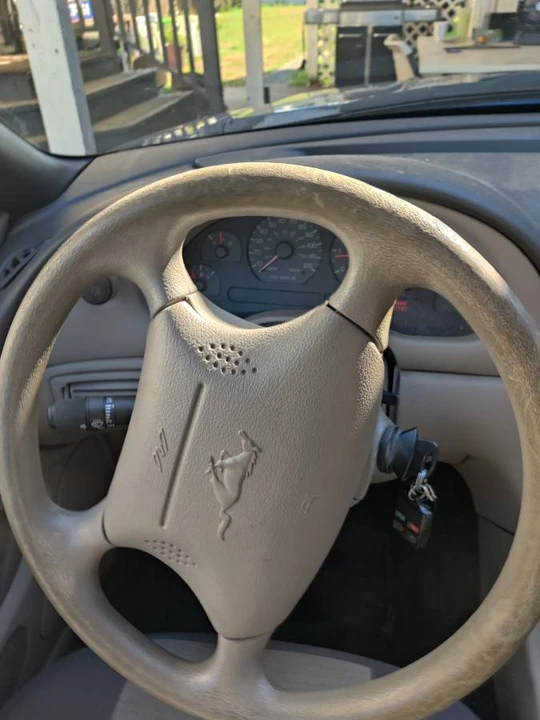2004 Ford SN95 Mustang - Image 11 of 20