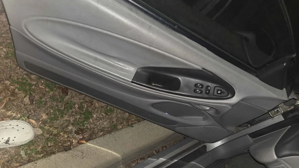 2004 Ford SN95 Mustang - Image 6 of 8