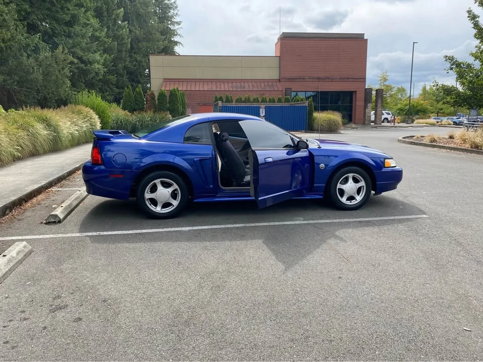 2004 Ford SN95 Mustang - Image 12 of 17