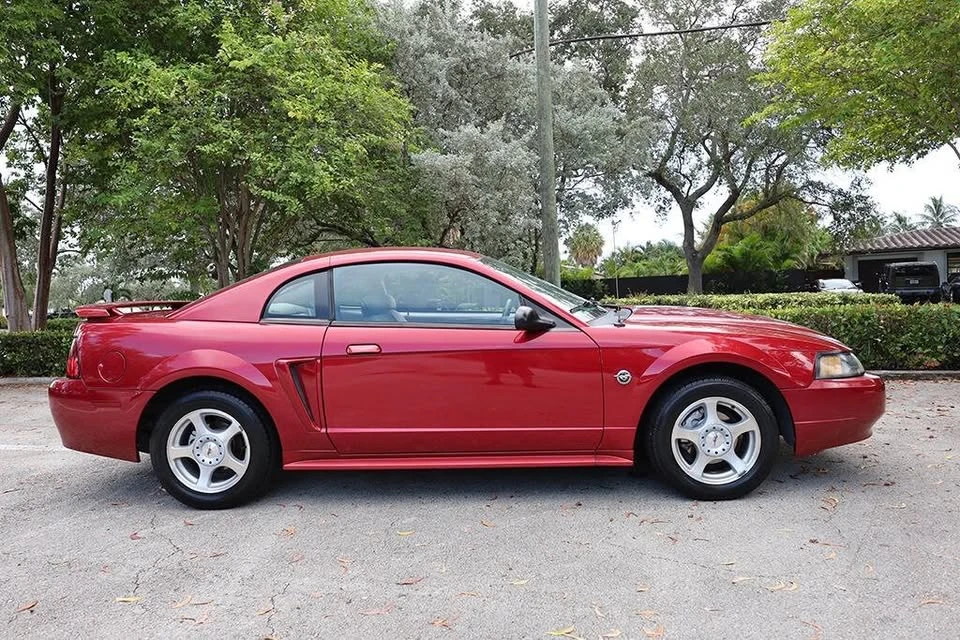 2004 Ford SN95 Mustang - Image 4 of 20