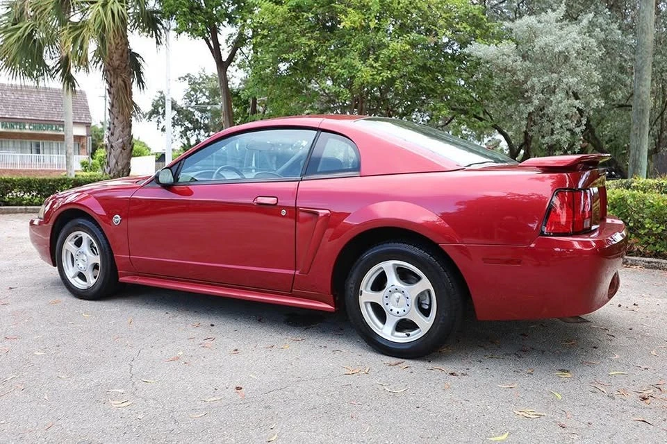 2004 Ford SN95 Mustang - Image 7 of 20