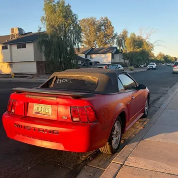 2004 Ford Mustang Base
