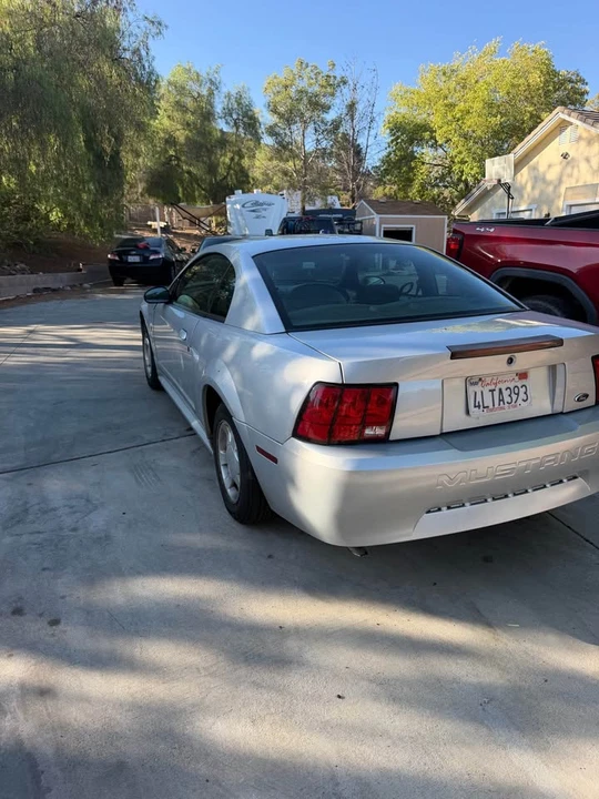 2004 Ford SN95 Mustang - Image 3 of 4