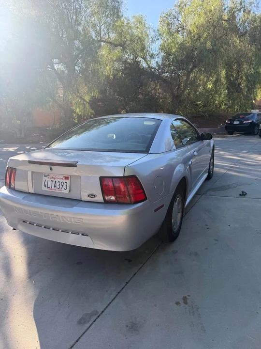 2004 Ford SN95 Mustang - Image 4 of 4
