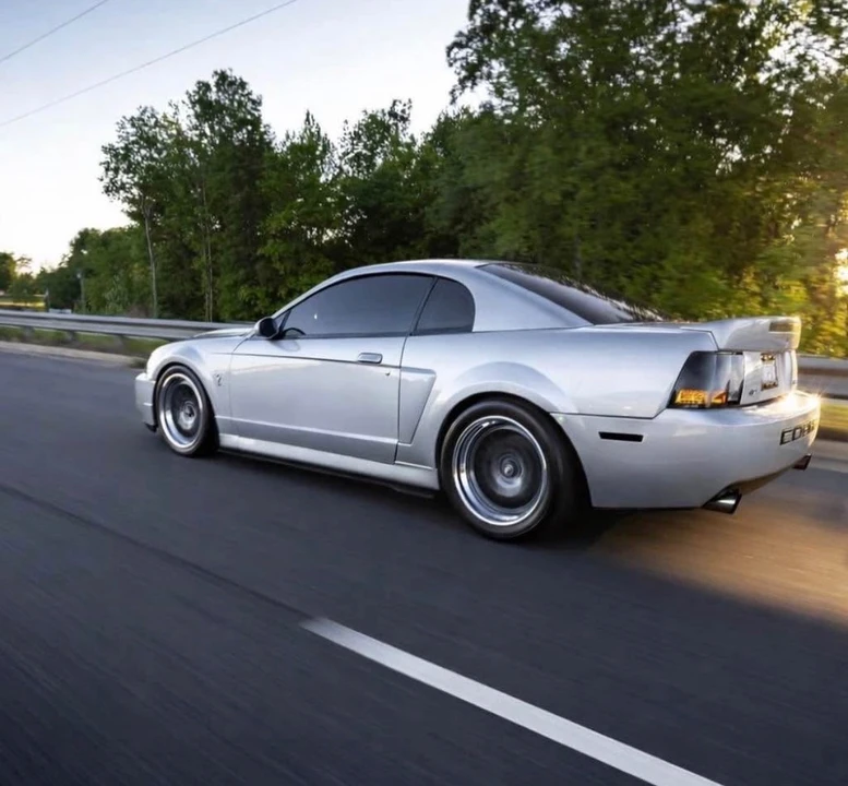 2004 Ford SN95 Mustang Cobra - Image 11 of 17