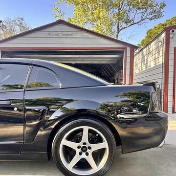 2004 Ford Mustang Cobra Coupe