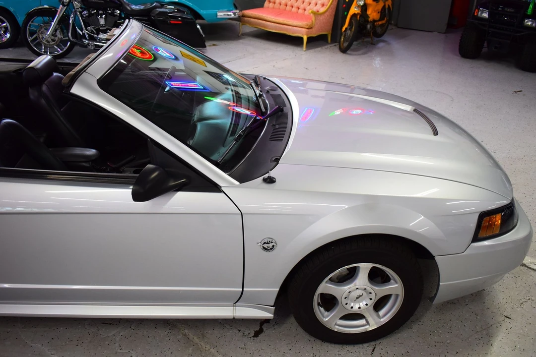 2004 Ford SN95 Mustang - Image 5 of 20