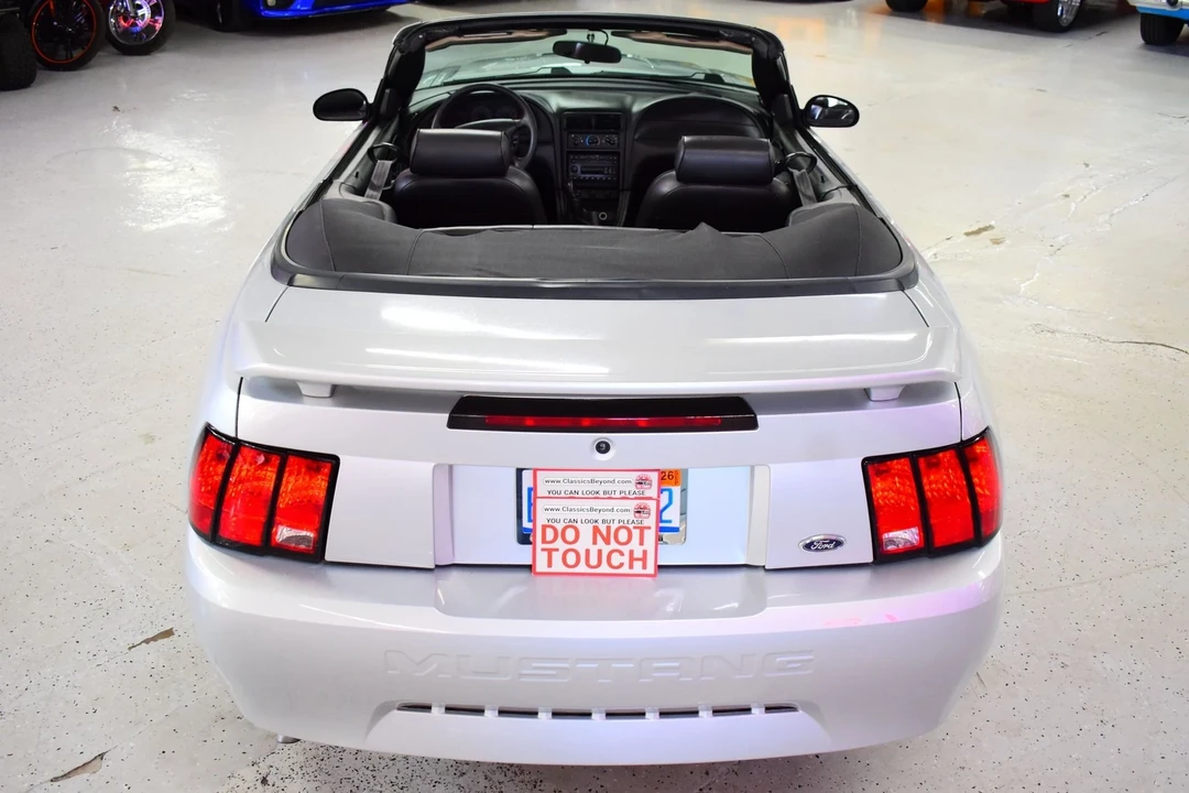 2004 Ford SN95 Mustang - Image 13 of 20