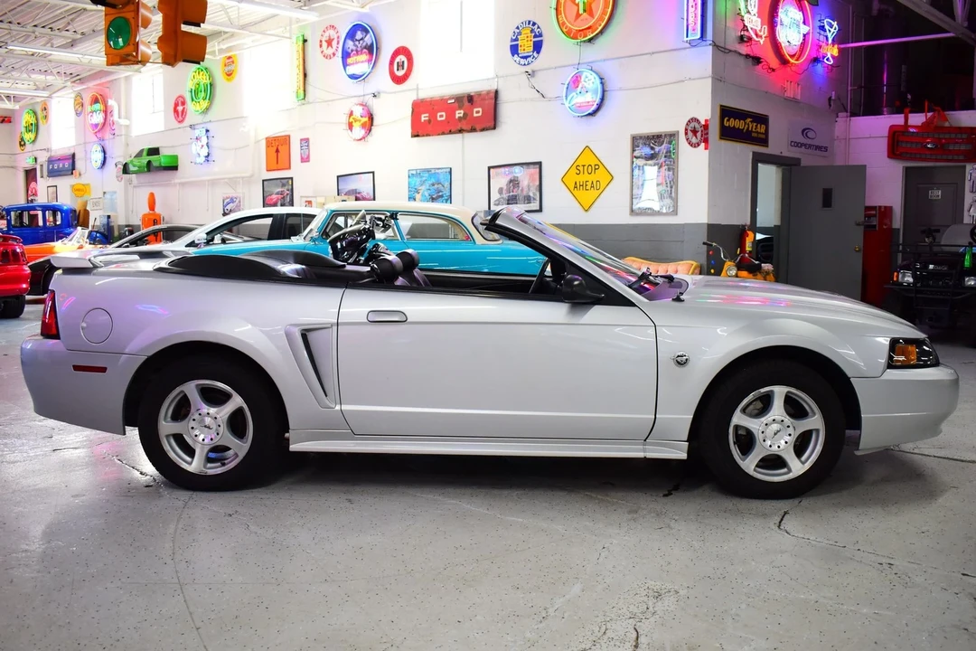 2004 Ford SN95 Mustang - Image 4 of 20
