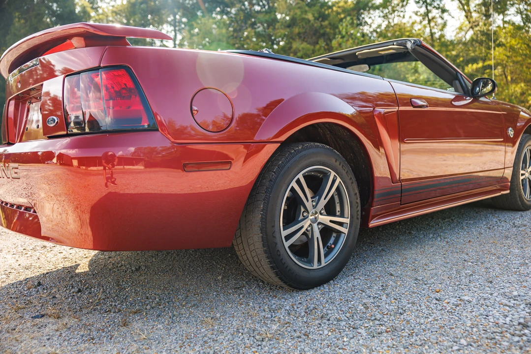 2004 Ford SN95 Mustang - Image 21 of 31