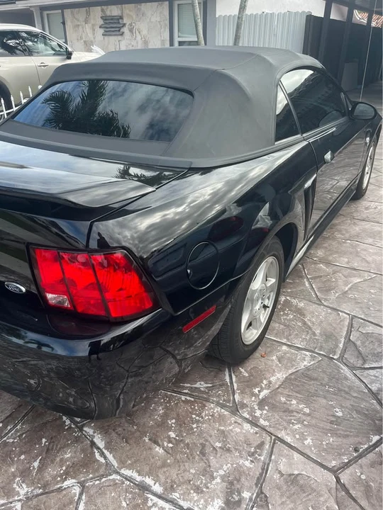 2004 Ford SN95 Mustang - Image 2 of 7
