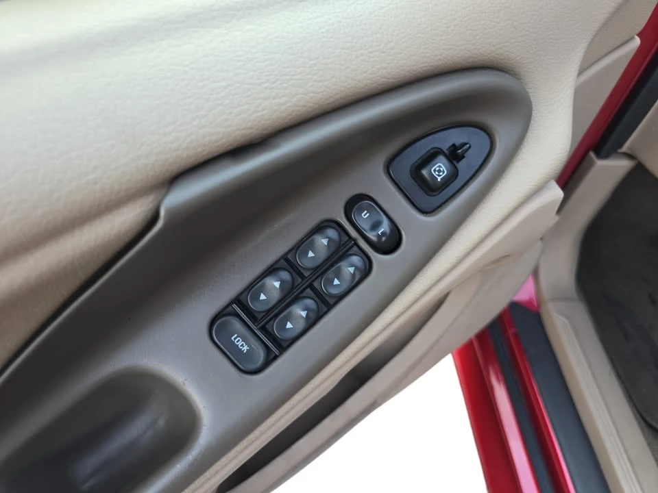 2004 Ford SN95 Mustang - Image 7 of 20