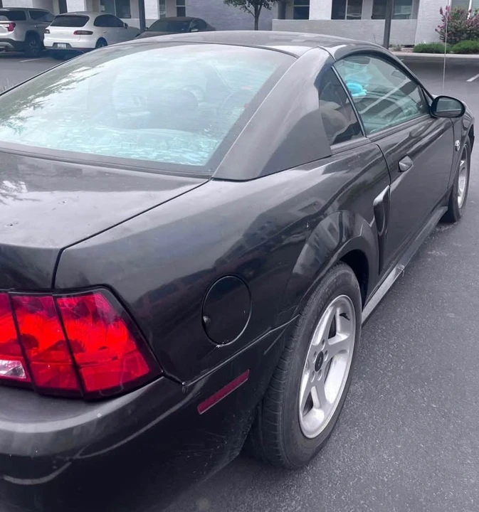 2004 Ford SN95 Mustang - Image 5 of 6