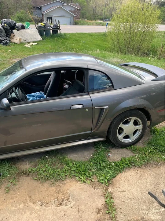 2004 Ford SN95 Mustang - Image 9 of 10