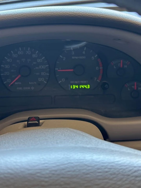 2004 Ford SN95 Mustang - Image 9 of 11