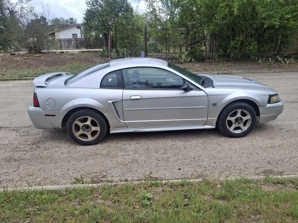 2004 Ford SN95 Mustang - Image 3 of 11