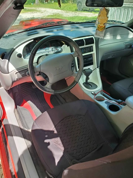 2004 Ford SN95 Mustang - Image 5 of 10