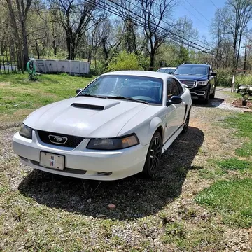 2004 Ford Mustang