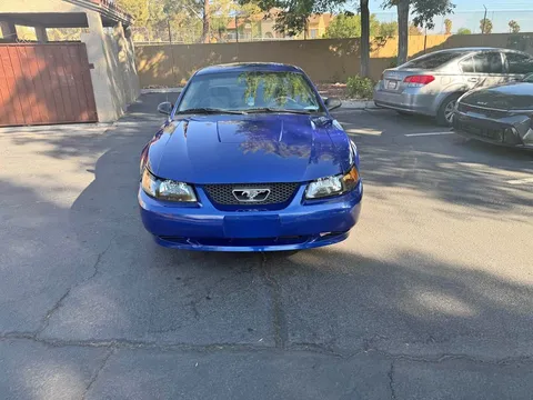 2004 Ford Mustang Coupe 2D