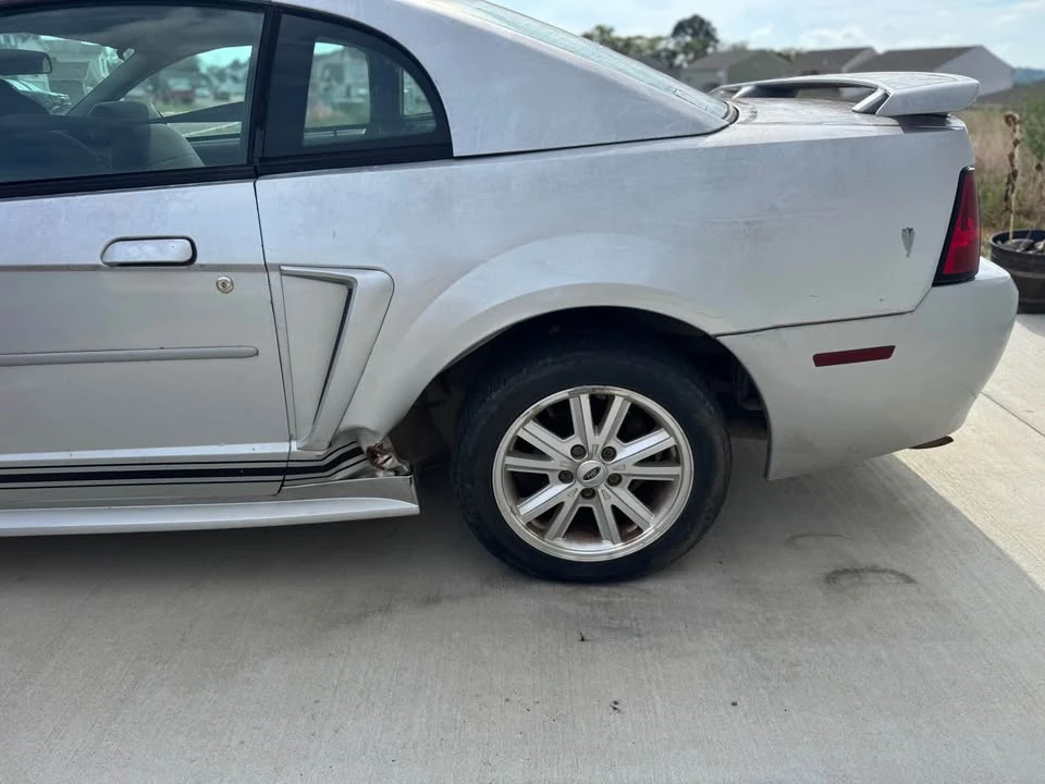 2004 Ford SN95 Mustang - Image 7 of 17
