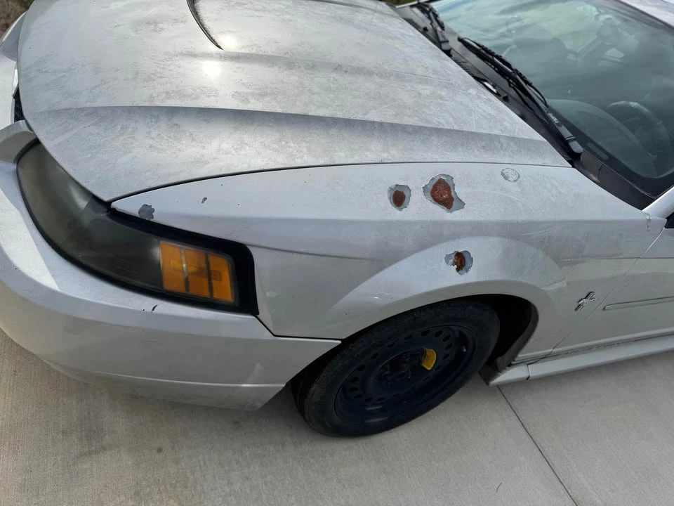 2004 Ford SN95 Mustang - Image 6 of 17