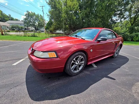 2004 Ford Mustang Coupe 2D