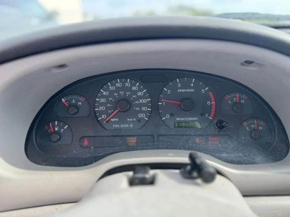 2004 Ford SN95 Mustang - Image 14 of 17
