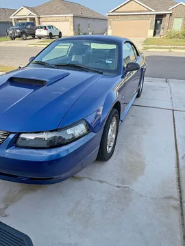 2004 Ford Mustang Coupe 2D