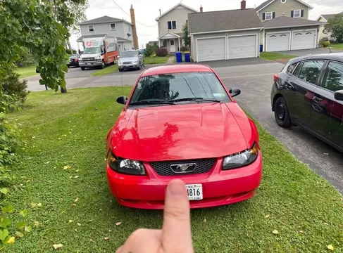 2004 Ford Mustang Coupe 2D